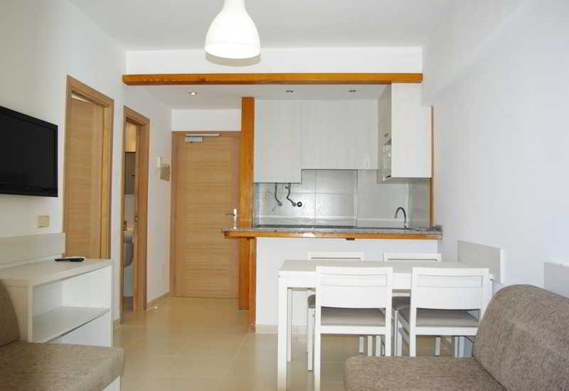Apartamentos Embat Кан Пастилла Экстерьер фото