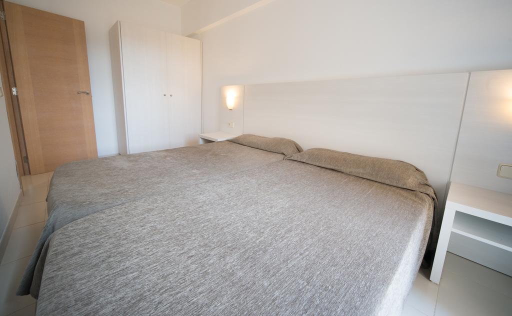 Apartamentos Embat Кан Пастилла Экстерьер фото